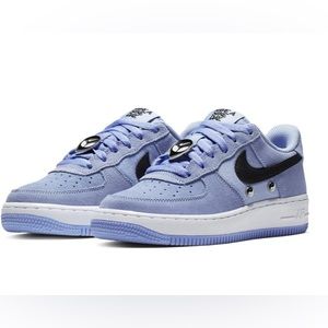 ying yang nikes have a nike day